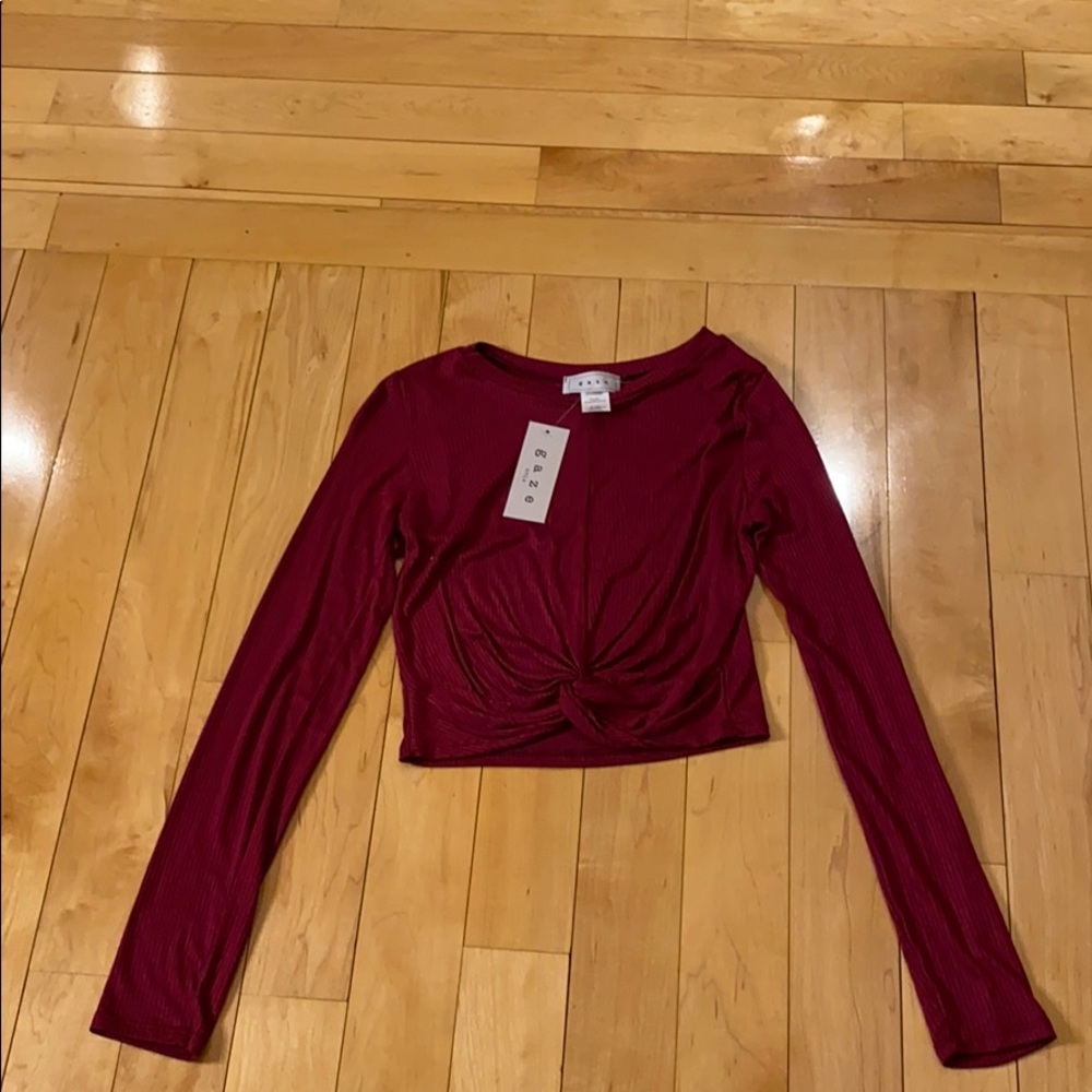 Maroon long sleeve semi cropped top